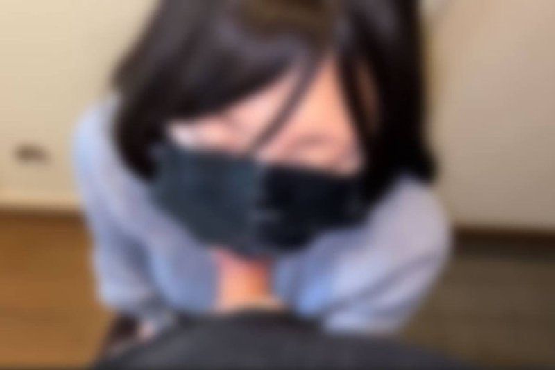 【無碼】【口爆】終於公開了每次都見面的纖細美人人妻的家。在丈夫外出工作期間…[前半]